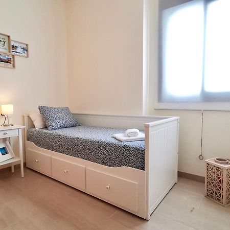 Teodosio Apartment Free Parking & Central Ac Sevilla Exterior foto