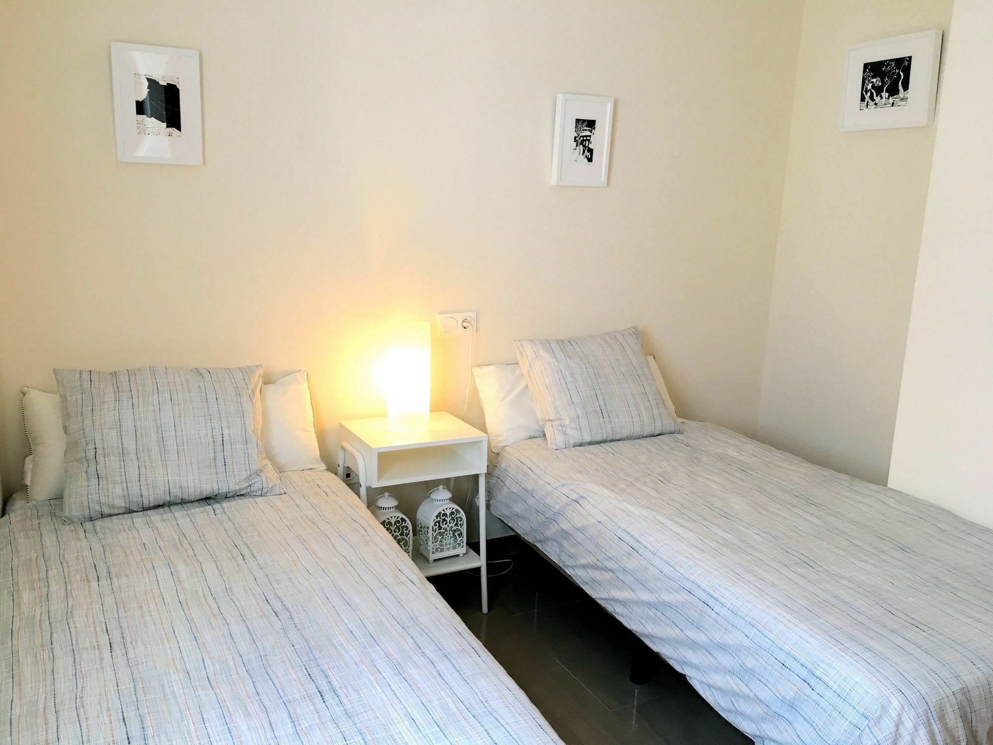 Teodosio Apartment Free Parking & Central Ac Sevilla Exterior foto